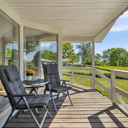 Ferienhaus Conradine - 600m From The Sea By Interhome *